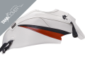 CBR  600 F , 2011 / 2012 2011 white, red & black triangle for PEARL COOLL WHITE/HYPER RED (A) 